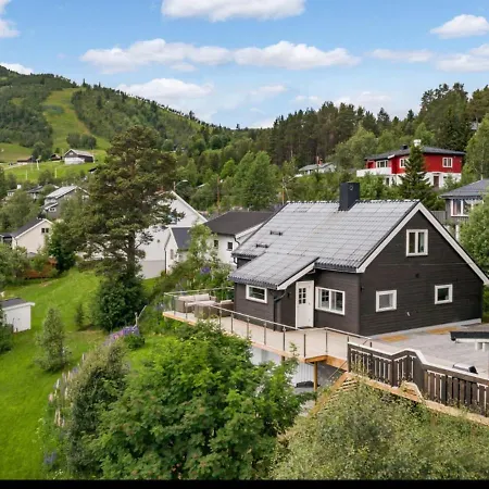 Bolighus Med Veldig Sentral Beliggenhet Hotell Geilo