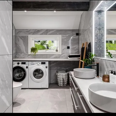 Hotel Bolighus Med Veldig Sentral Beliggenhet *